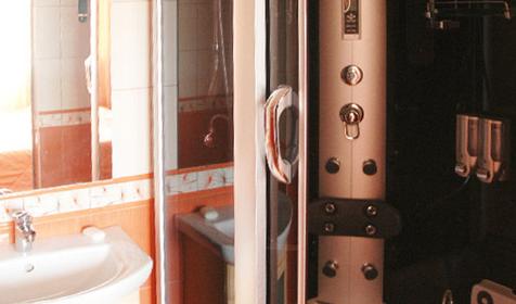 Санузел номера Люкс. Санаторно-оздоровительный комплекс Анапа-Нептун, г. Анапа