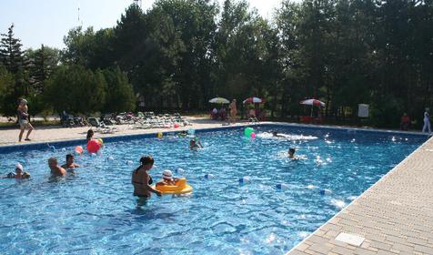 Открытый бассейн. Санаторно-оздоровительный комплекс Анапа-Нептун, г. Анапа