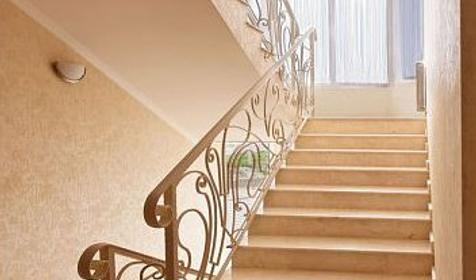 Лестница. Отель Бонжур, г. Анапа, п. Сукко