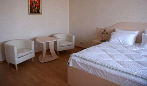 Номер Люкс. Отель Бонжур, г. Анапа, п. Сукко