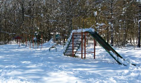 Детская площадка. База отдыха Кордон, Мостовский район, п. Мостовской