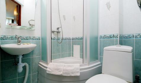 Санузел однокомнатного номера. Гостиница Аморе, г. Анапа