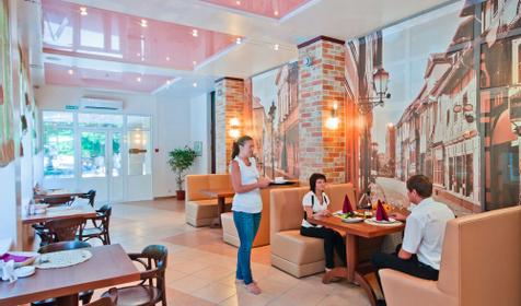 Зал кафе с баром. Пансионат Застава, г. Анапа