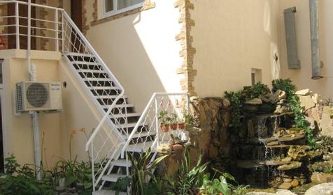 Трехместный номер без балкона, гостевой дом Патио, г. Анапа