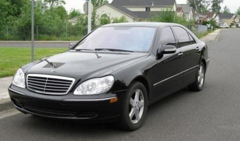 Мерседес. Такси 777 г. Краснодар