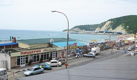 Вид из окна номера. Гостиница Аквамарин, Туапсинский район, п. Лермонтово