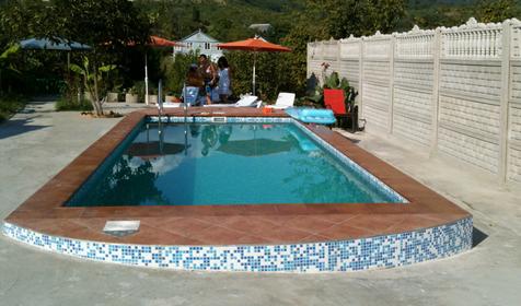 Бассейн. Мини-отель Вишневка, Лазаревский район, п. Вишневка