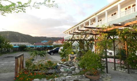 Гостиница Лазурный берег, Туапсинский р-н, п. Лермонтово