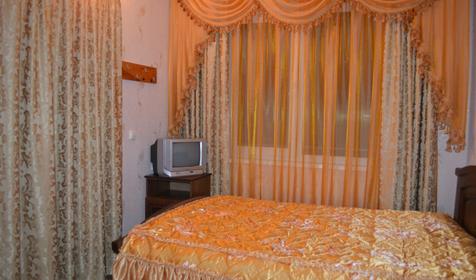 Двух-, трехместный эконом. Гостевой дом Елена, п. Кабардинка