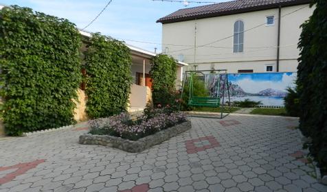 Двор. Гостевой дом У Ивы, Темрюкский район, п. Пересыпь