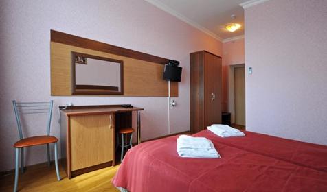 Трехместный люкс, Гостевой дом Валентина, Темрюкский р-н, п. Пересыпь