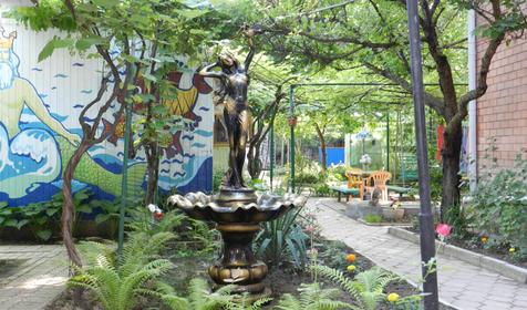 Двор. Частный дом Галина, г. Геленджик, с. Дивноморское