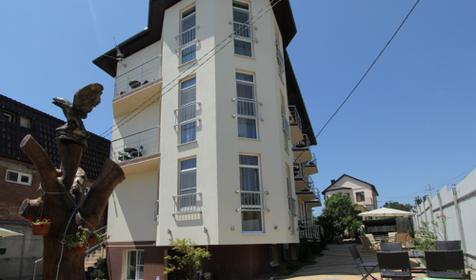 Гостевой дом Золотой орел, г. Геленджик, Голубая бухта