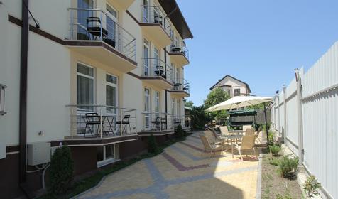 Гостевой дом Золотой орел, г. Геленджик, Голубая бухта