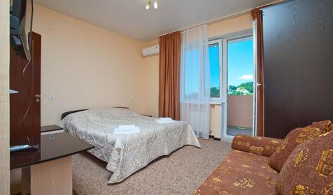 Трехместный номер. Гостевой дом Адмирал, Туапсинский район, п. Небуг