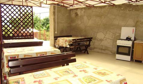 Кухня на улице. Гостевой дом Купрея, Туапсинский район, п. Новомихайловский