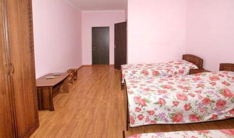 Трехместный номер, гостевой дом Золотая Лилия, Туапсинский р-н, с. Лермонтово