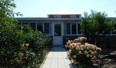 Частный дом Людмила, Темрюкский район, п. Волна