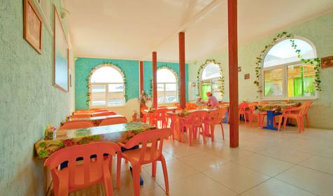 Столовая. База отдыха Аленка, г. Анапа, п. Джемете