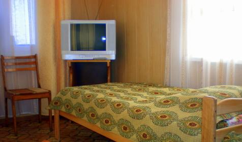 Номер трехместный. Гостевой дом Занилоff, п. Лазаревское