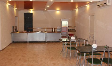 Столовая. Гостевой дом На Курортной, г. Геленджик, с. Дивноморское