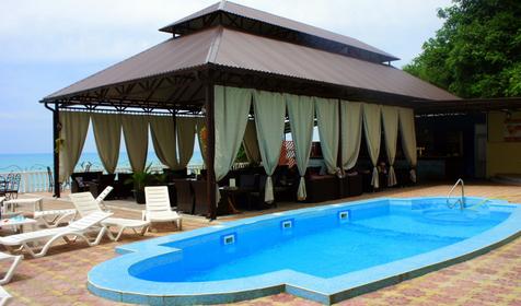 Кафе, бассейн. Гостиница Вилла Плаза, г. Сочи, Лазаревский район, п. Лазаревское