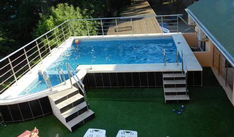 Бассейн. Гостевой дом Иованна, г. Геленджик, с. Дивноморское