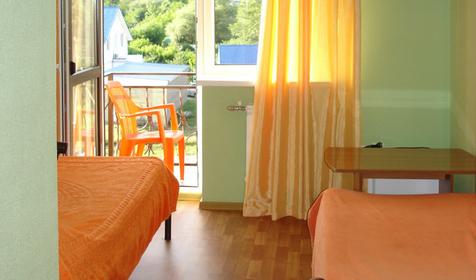 Трехместный номер. Гостевой дом На земляничной, г. Геленджик, с. Архипо-Осиповка