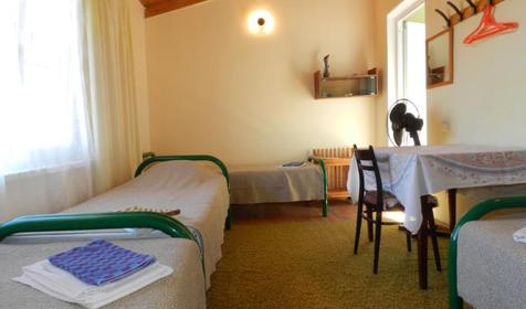 Четырехместный эконом. Частный пансионат В гостях у Лены, Темрюкский район, п. Кучугуры