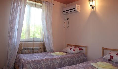 Двхместный стандарт. Отель Relax Hotel, г. Геленджик, с. Архипо-Осиповка