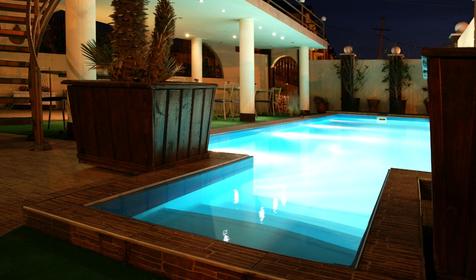 Бассейн. Отель 7-я Миля, г. Анапа, п. Сукко