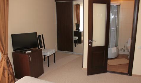 Номер Стандарт. Ресторанно-гостиничный комплекс Канцлер, г. Тихорецк