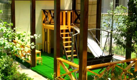 Детская площадка. Мини-гостиница София, г. Сочи, Адлер