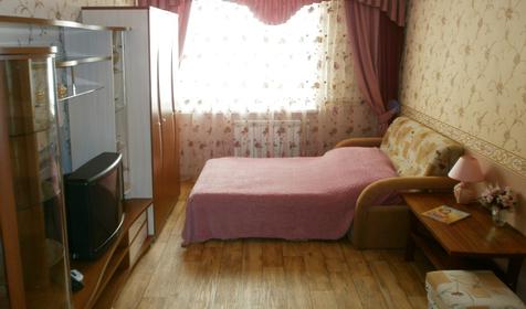 Уютная квартира в центре города, г. Ейск