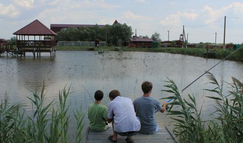 Охотничье-рыболовецкая база отдыха Кубанский хутор, п. Джигинка