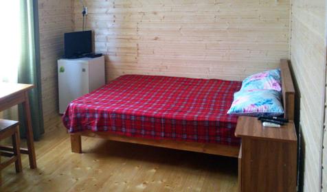 Однокомнатный трехместный номер с удобствами, База отдыха Малый Утриш, г. Анапа, п. Малый Утриш