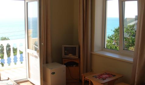 Трехместный номер. Гостевой дом Надежда у моря, г. Сочи, Лазаревский район, п. Лазаревское