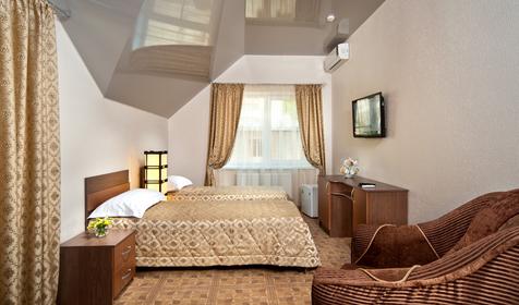 Двухместный номер с балконом. Гостевой дом Нирвана. Анапа. Сукко