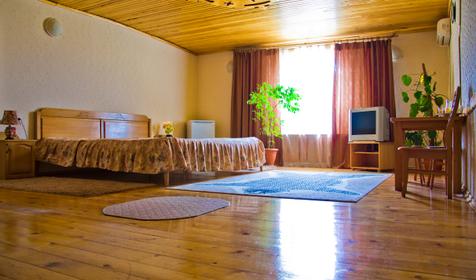 Номер. Ресторанно-гостиничный комплекс Очаровательная полянка, г. Горячий Ключ