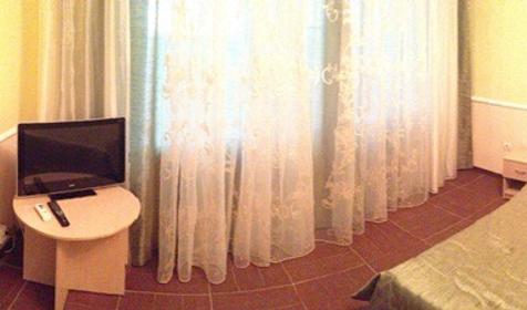 Однокомнатный номер-студия с балконом. Гостиничный комплекс Метроклуб, г. Новороссийск, урочище Широкая балка