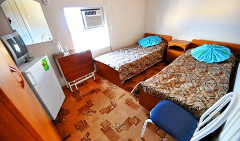 Двухместный эконом. База отдыха Дельфин, Темрюкский район, п. Пересыпь