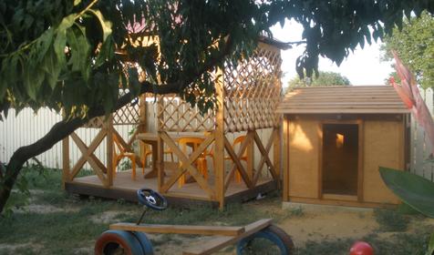 Детская площадка. Гостевой дом по ул. Привокзальная 35, Темрюкский район, п. Сенной