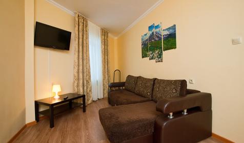 Двухкомнатный четырехместный номер. Гостинично-туристический комплекс Седьмое небо, Апшеронский район, плато Лаго-Наки