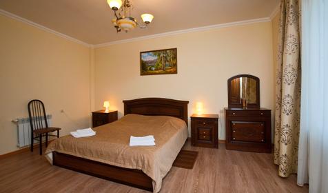 Однокомнатный двухместный номер. Гостинично-туристический комплекс Седьмое небо, Апшеронский район, плато Лаго-Наки