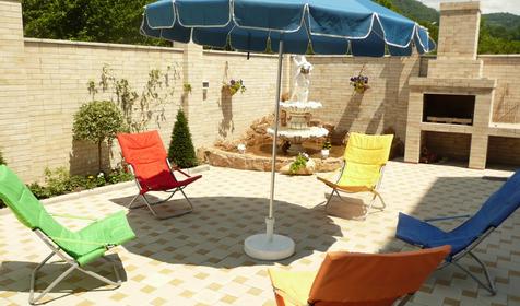 Гостиница Лили, п. Лоо