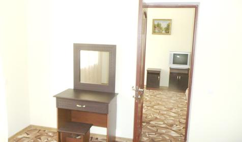 Люкс двухкомнатный. Гостиница Лили, п. Лоо