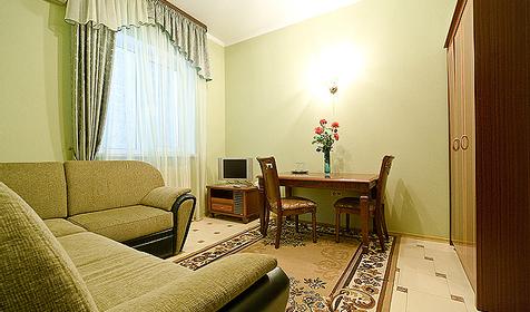 Номер Люкс без балкона. Отель RS ROYAL, г. Анапа