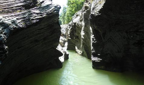 Гостевой дом по ул. Дальняя, 18, Республика Адыгея, Майкопский р-н, п. Каменномостский