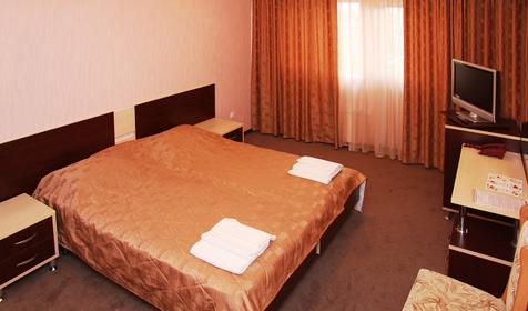 Номер Полулюкс. Отель Red Hotel, г. Анапа
