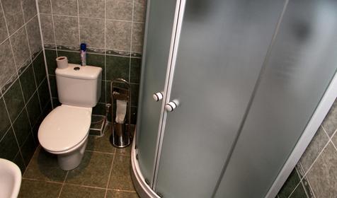 Санузел номера Полулюкс. Отель Red Hotel, г. Анапа